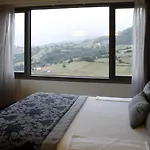 Hotel Palacio De Meras Tineo