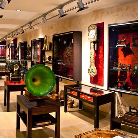 Hotel Palacio De Meras Tineo