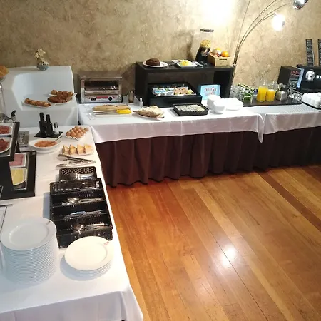 Hotel Palacio De Meras Tineo