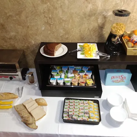 Palacio De Meras Tineo