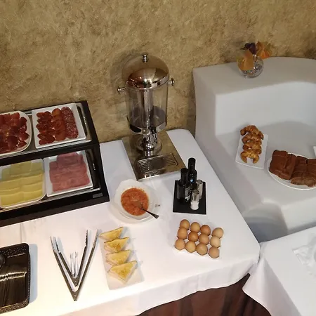 Hotel Palacio De Meras Tineo