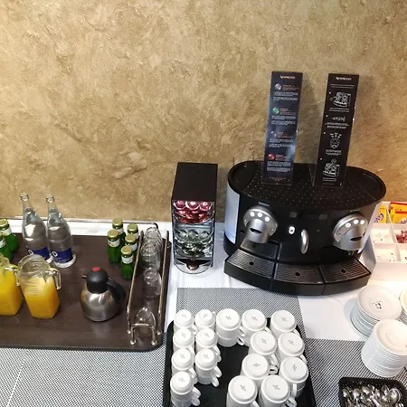 Palacio De Meras Tineo