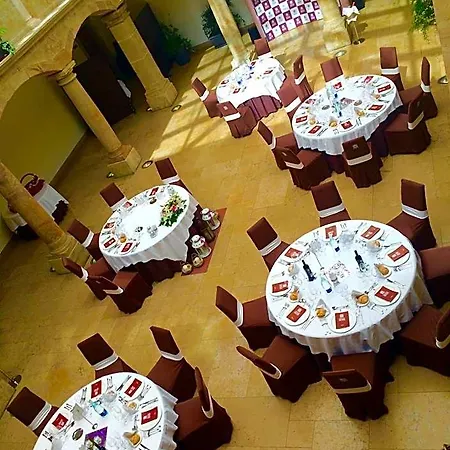 Palacio De Meras 4*