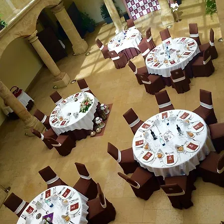 Palacio De Meras Hotel