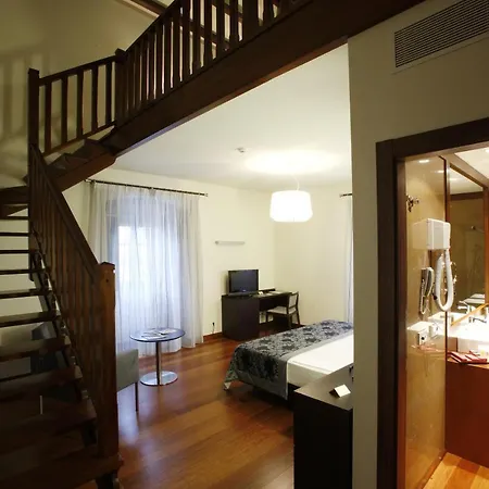 Hotel Palacio De Meras Tineo