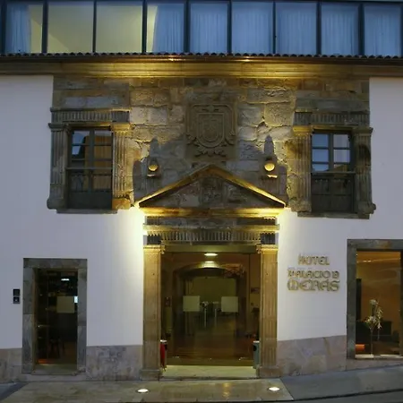 Hotel Palacio De Meras 4*