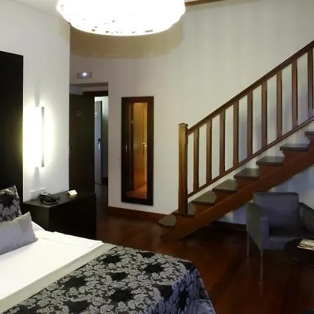Palacio De Meras Otel 4*