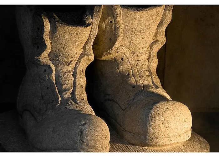 Palacio De Meras 4* Tineo