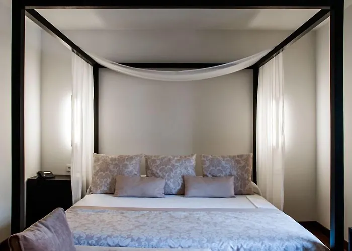 Palacio De Meras Hotel Tineo