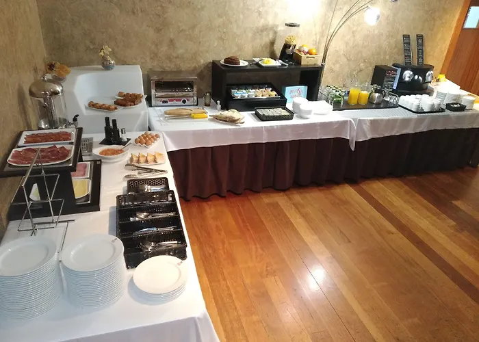 Hotel Palacio De Meras Tineo