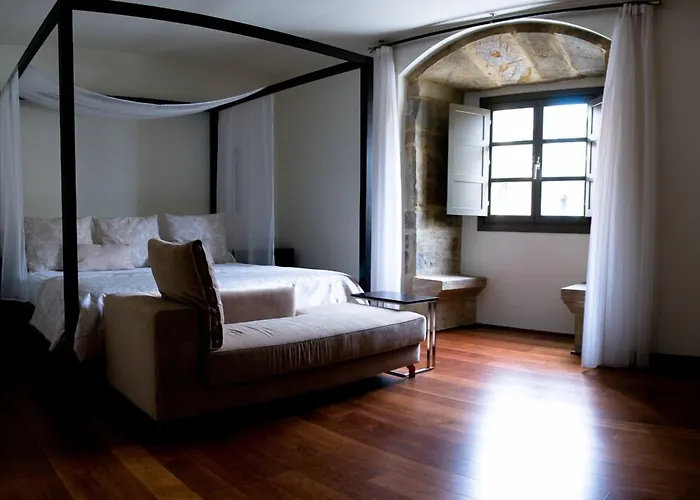 Palacio De Meras Hotel