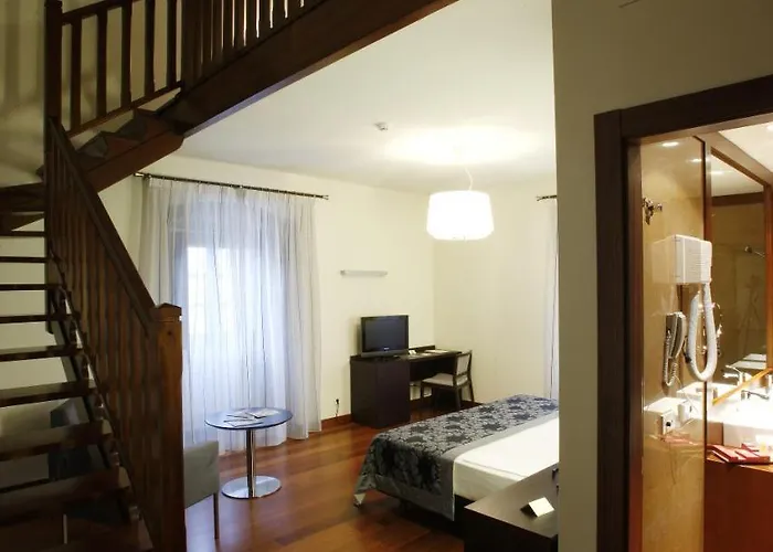 Hotel Palacio De Meras Tineo